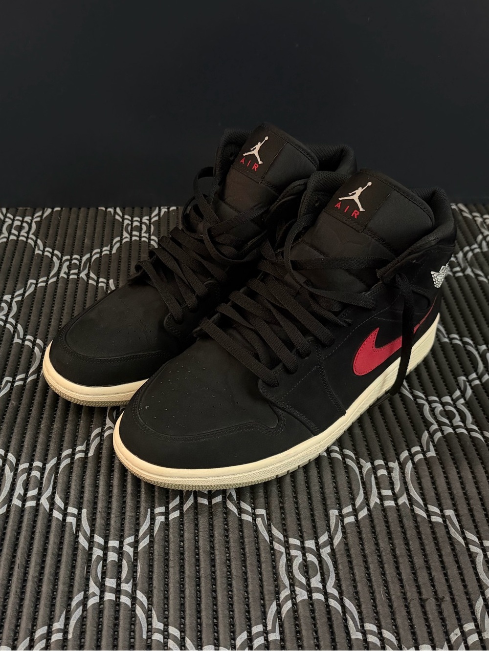 Jordan 1 Mid (Multi-Color Swoosh Black) 554724-065